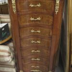 616 1340 CHEST OF DRAWERS